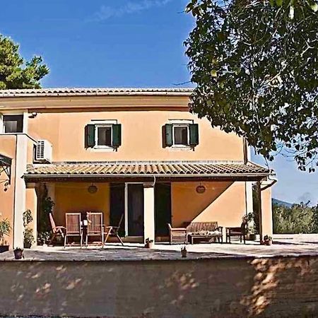 Ktima Loumoumba, Private Villa 古维亚 外观 照片