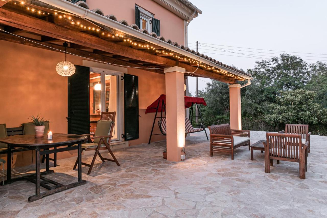 Ktima Loumoumba, Private Villa 古维亚 外观 照片