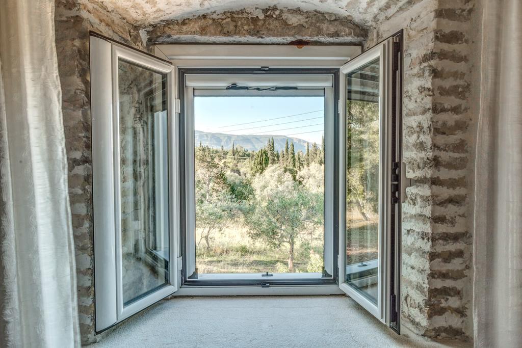 Ktima Loumoumba, Private Villa 古维亚 外观 照片
